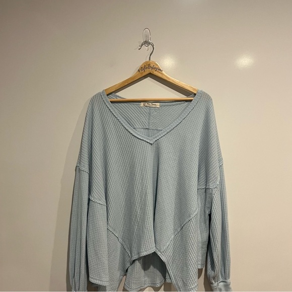 Free People Coraline Waffle Knit V-Neck Long Sleeve Thermal - Picture 7 of 10